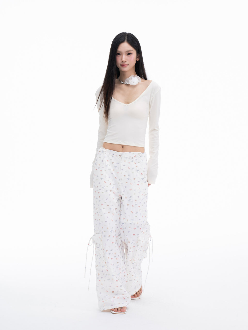 THELIGHT OFFICIAL White Printed Floral Bow Cargo Pockets Straight Loose Women's Nylon Chinos 959140655631