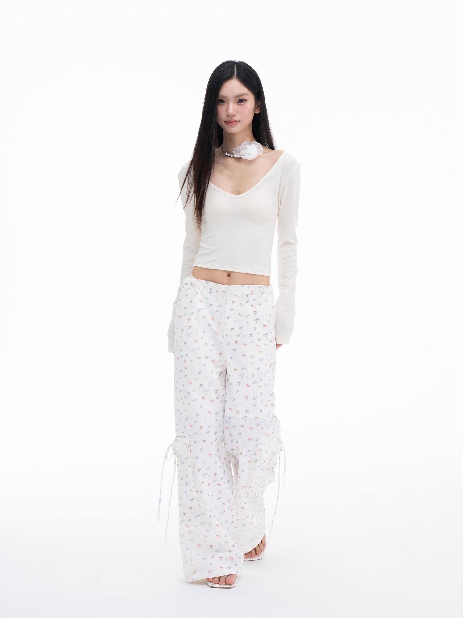 THELIGHT OFFICIAL White Printed Floral Bow Cargo Pockets Straight Loose Women's Nylon Chinos
