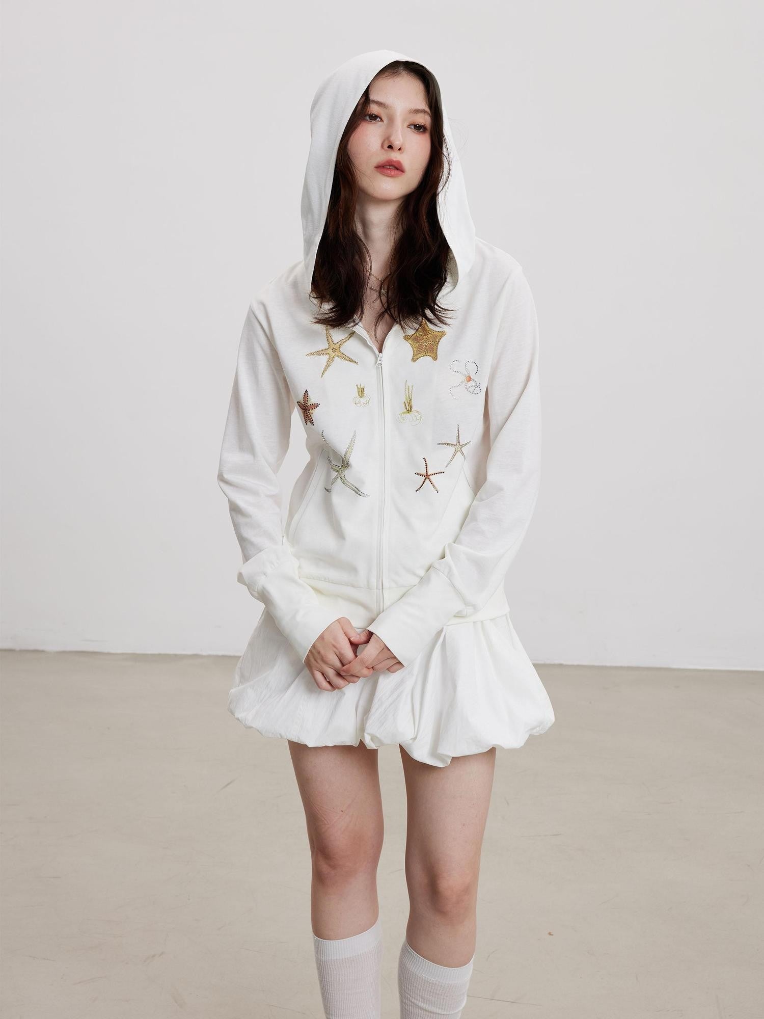 THELIGHT OFFICIAL White Sun Protective Hooded Zip Front Printed Women's Cotton Polyester Hoodies