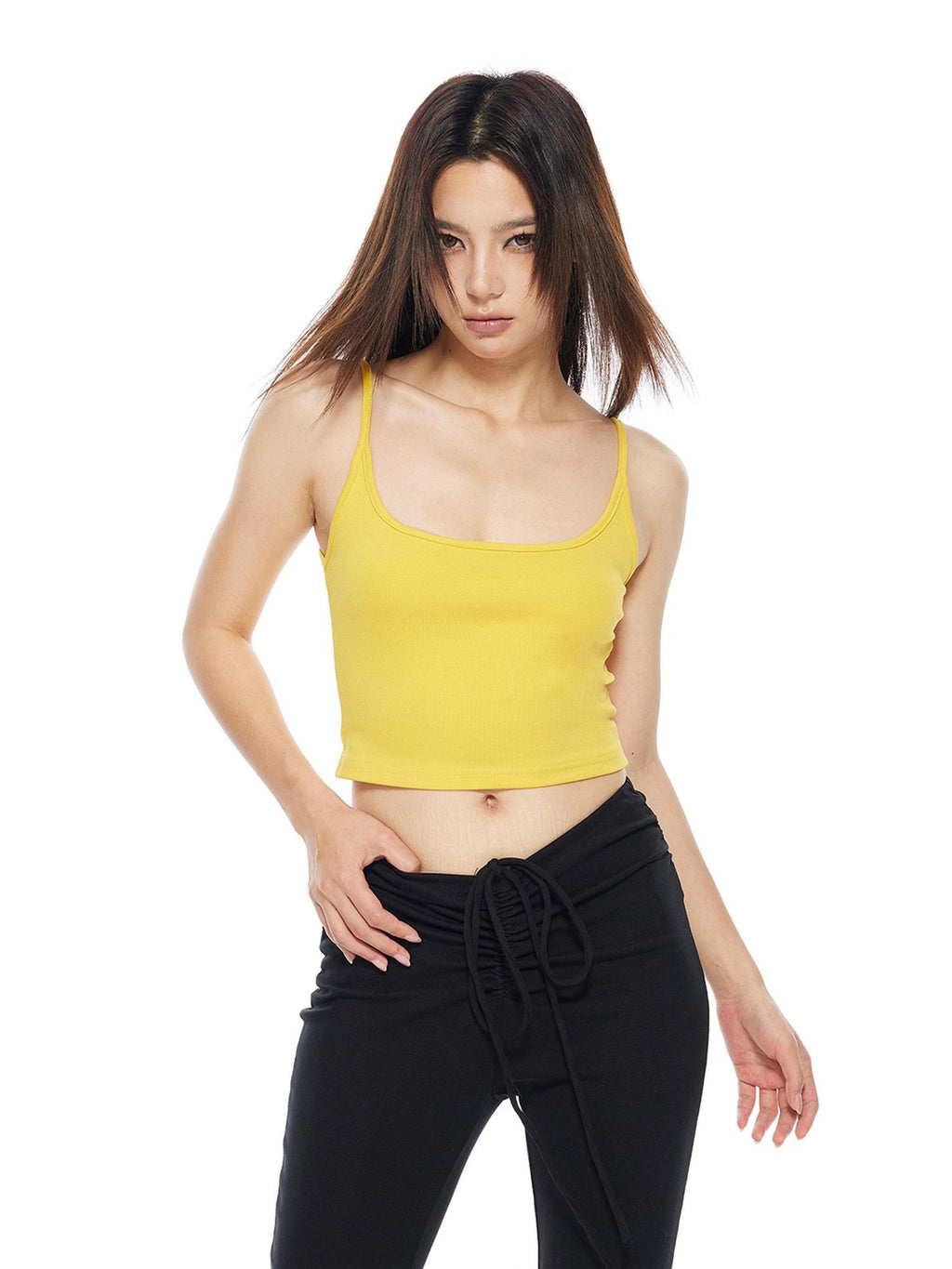 THELIGHT OFFICIAL Yellow Solid Cropped Spaghetti Strap Women's Cotton Spandex Camisoles