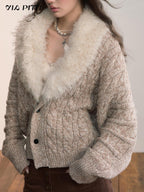 ViaPitti Detachable Fur Trim Batwing Sleeve Thick Knit Women's Sweaters