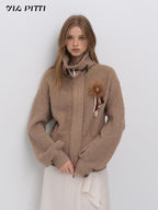 ViaPitti Fuzzy Custom Women's Brooches