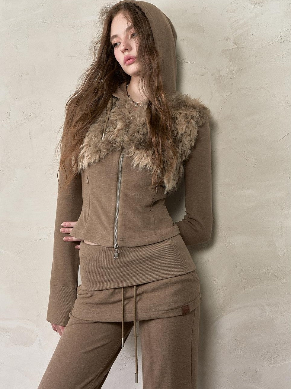 ViaPitti Oversized Faux Fur Trim Hooded Drawstring Women's Cropped Jackets