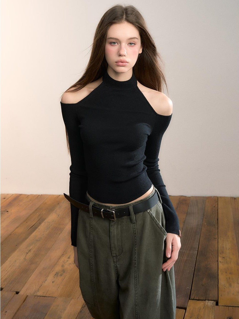 ViaPitti Slim Fit Reversible Off Shoulder Mock Neck Women's Knit Long Sleeve T-shirts