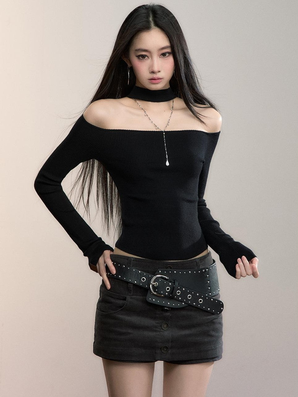 ViaPitti Slim Fit Reversible Off Shoulder Mock Neck Women's Knit Long Sleeve T-shirts
