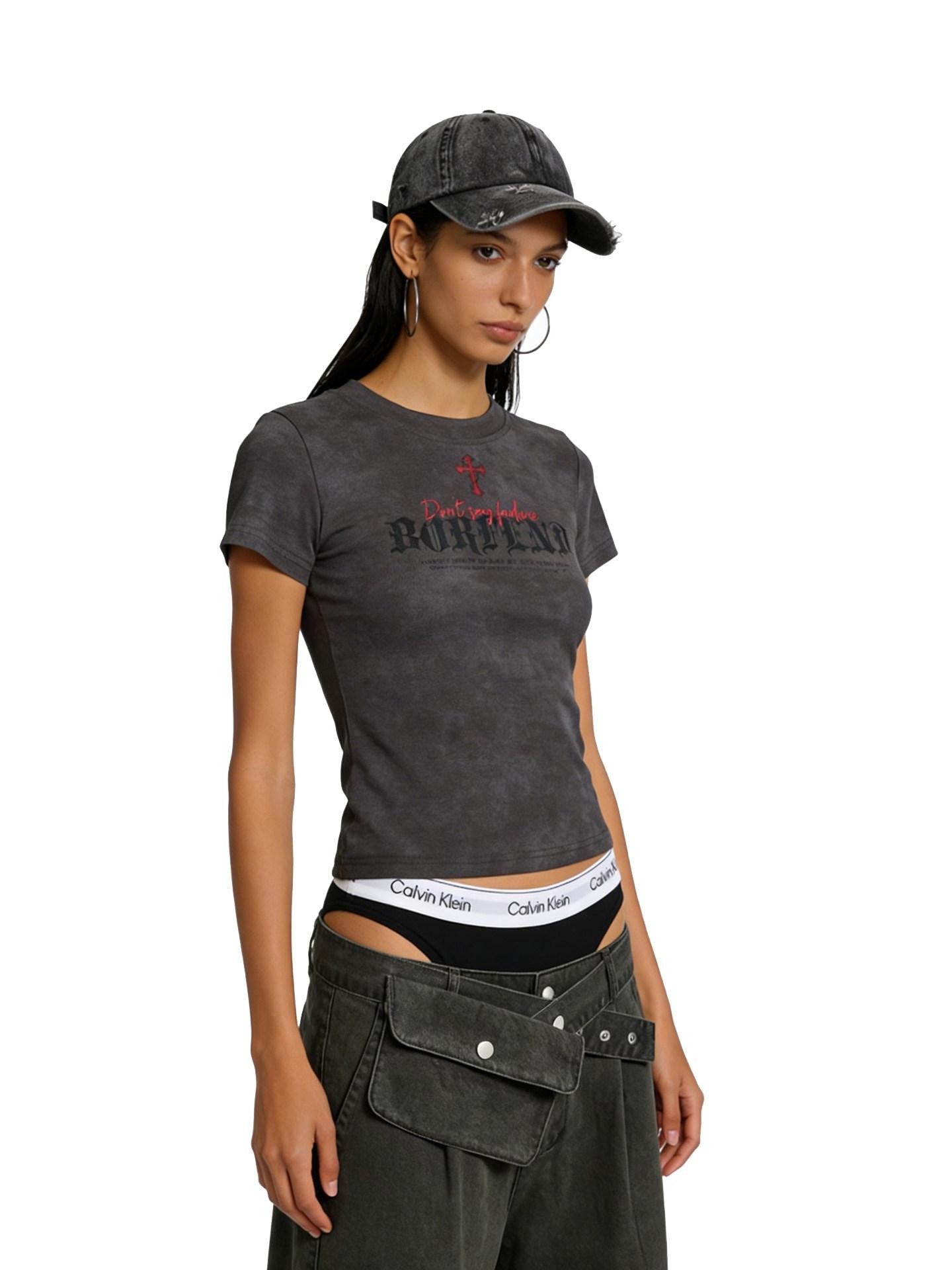 XPKAEAX American Gothic Letter Print Slim Crop Women's Short Sleeve T-shirts