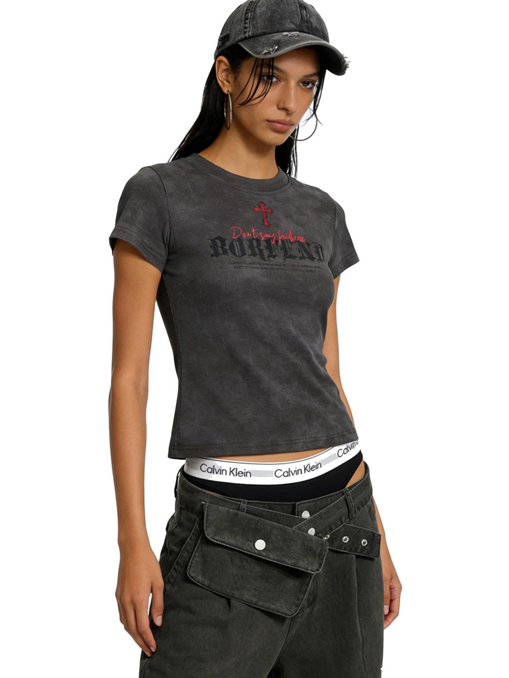 XPKAEAX American Gothic Letter Print Slim Crop Women's Short Sleeve T-shirts