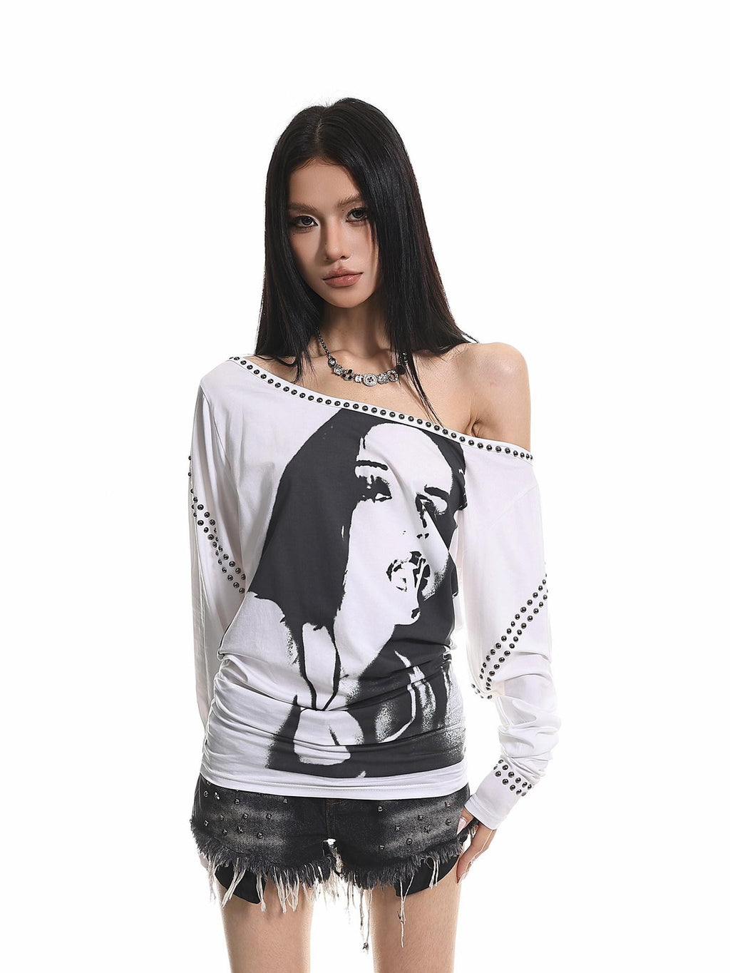 XPKAEAX American Vintage Studded Portrait One Shoulder Women's Long Sleeve T-shirts