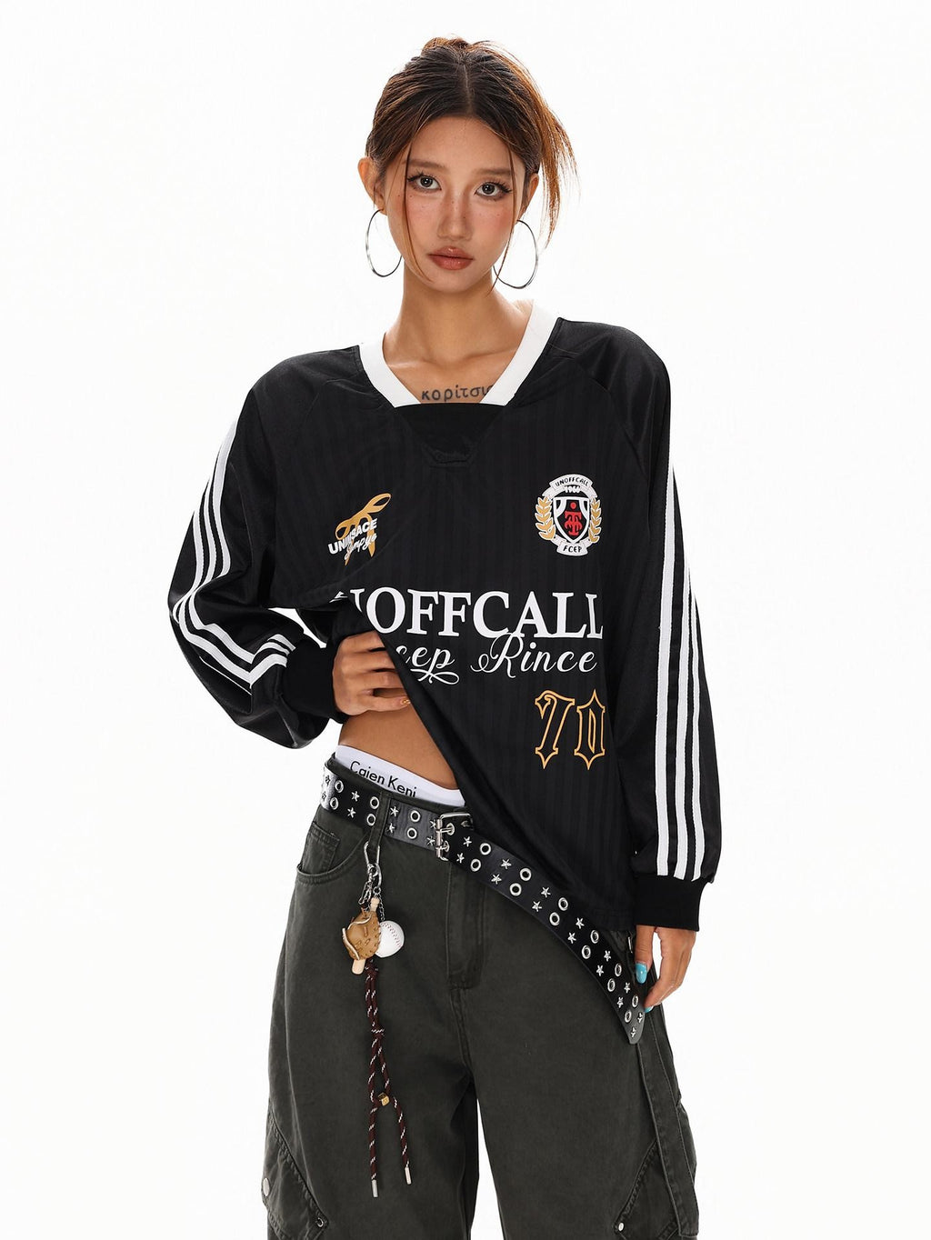XPKAEAX Badge Letter Print V-neck Women's Breathable Long Sleeve T-shirts