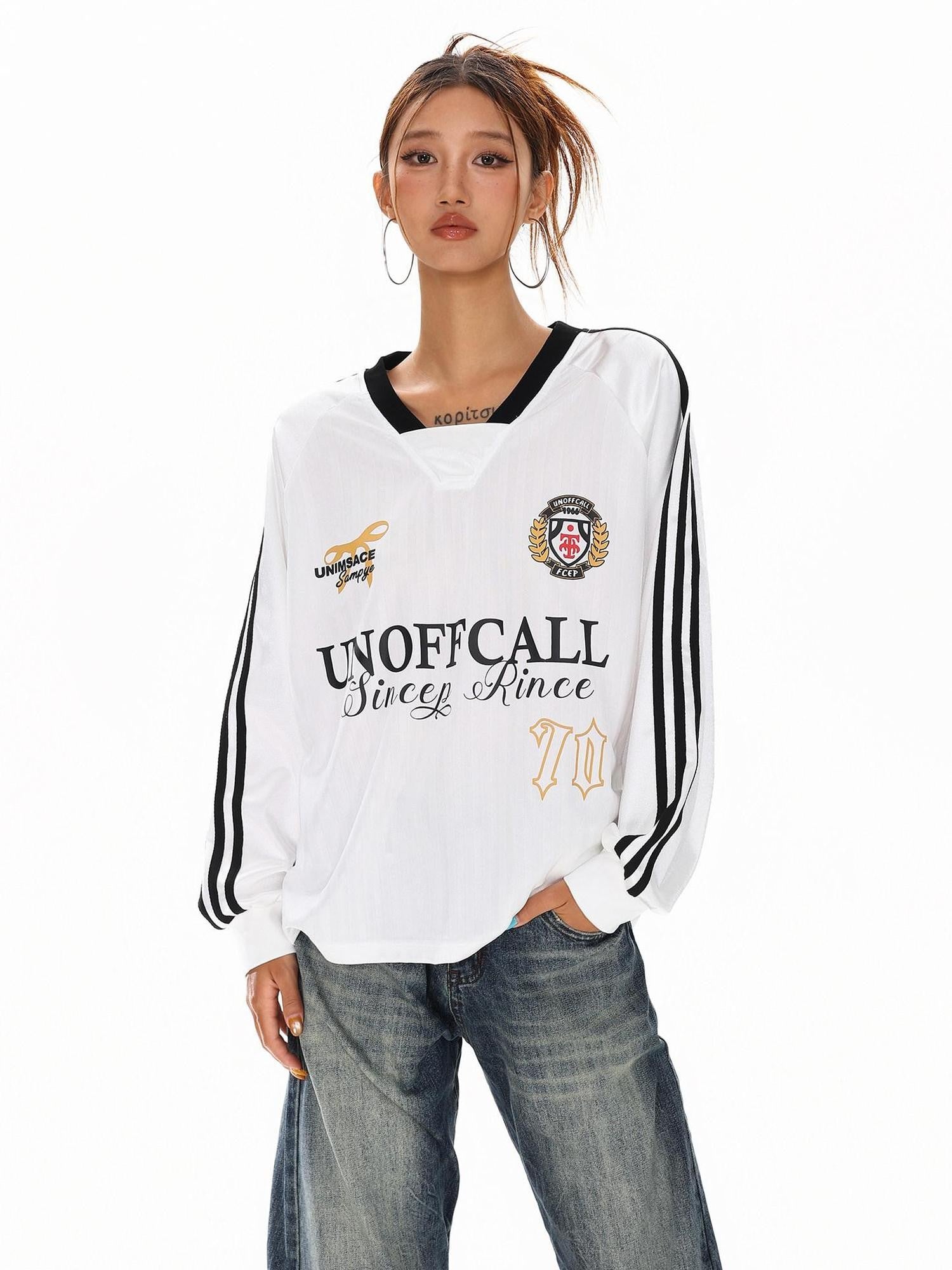 XPKAEAX Badge Letter Print V-neck Women's Breathable Long Sleeve T-shirts