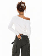 XPKAEAX Black White Letter Print Asymmetric One Shoulder Women's Long Sleeve T-shirts