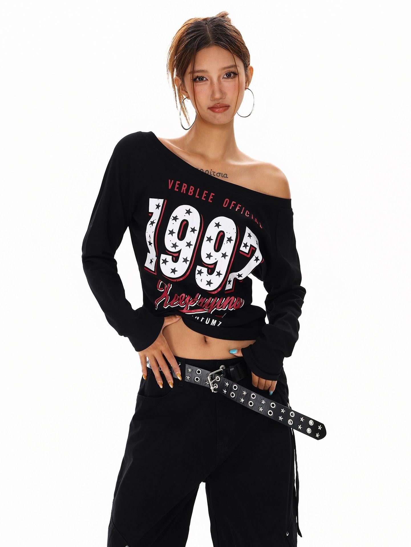 XPKAEAX Black White Letter Print Asymmetric One Shoulder Women's Long Sleeve T-shirts