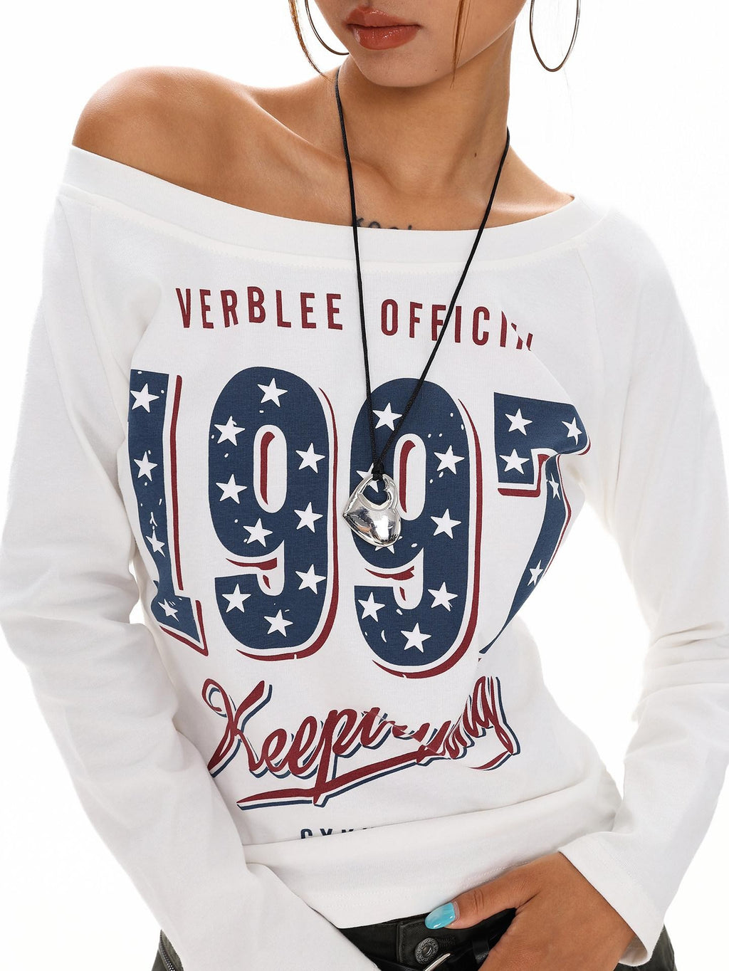 XPKAEAX Black White Letter Print Asymmetric One Shoulder Women's Long Sleeve T-shirts