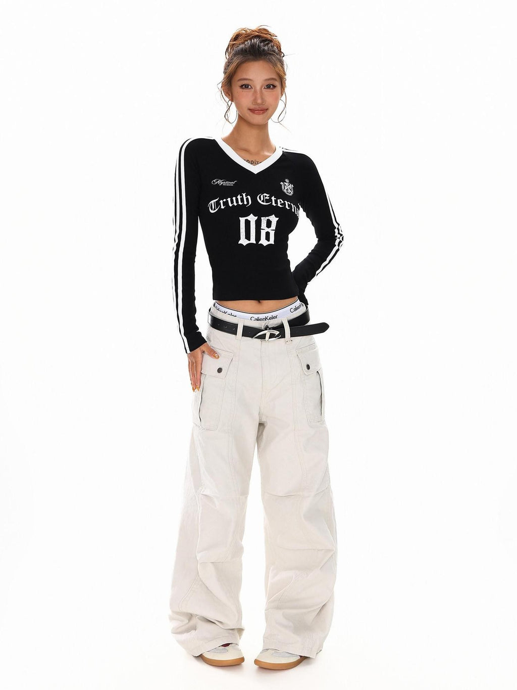XPKAEAX Cropped Three Stripe Letter Print V-neck Slim Women's Long Sleeve T-shirts