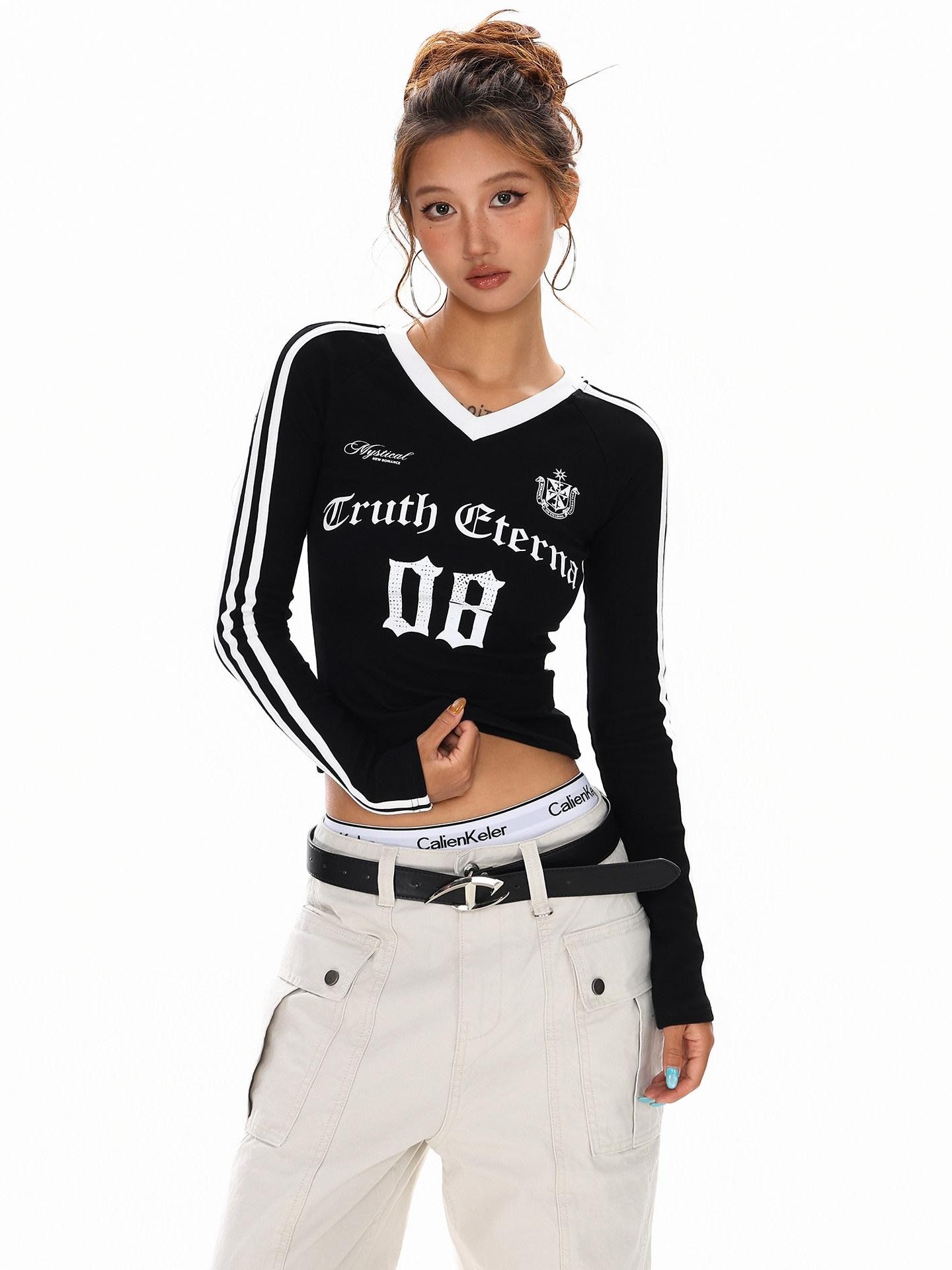 XPKAEAX Cropped Three Stripe Letter Print V-neck Slim Women's Long Sleeve T-shirts