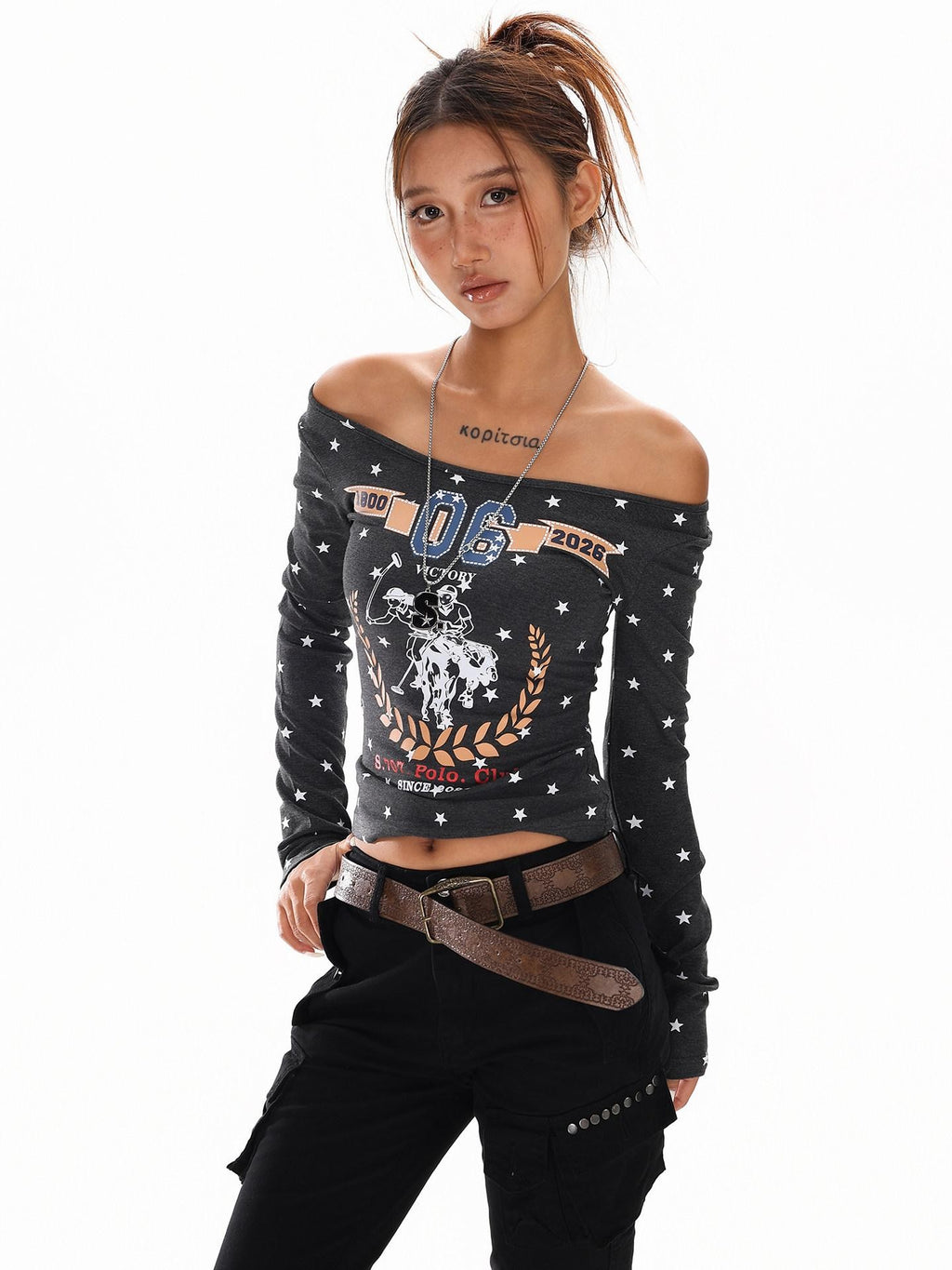 XPKAEAX Retro Star Print One Shoulder Slim Fit Women's Long Sleeve T-shirts