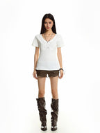 XPKAEAX Retro Wing Embroidered Studded V-neck Women's Short Sleeve T-shirts
