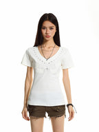 XPKAEAX Retro Wing Embroidered Studded V-neck Women's Short Sleeve T-shirts