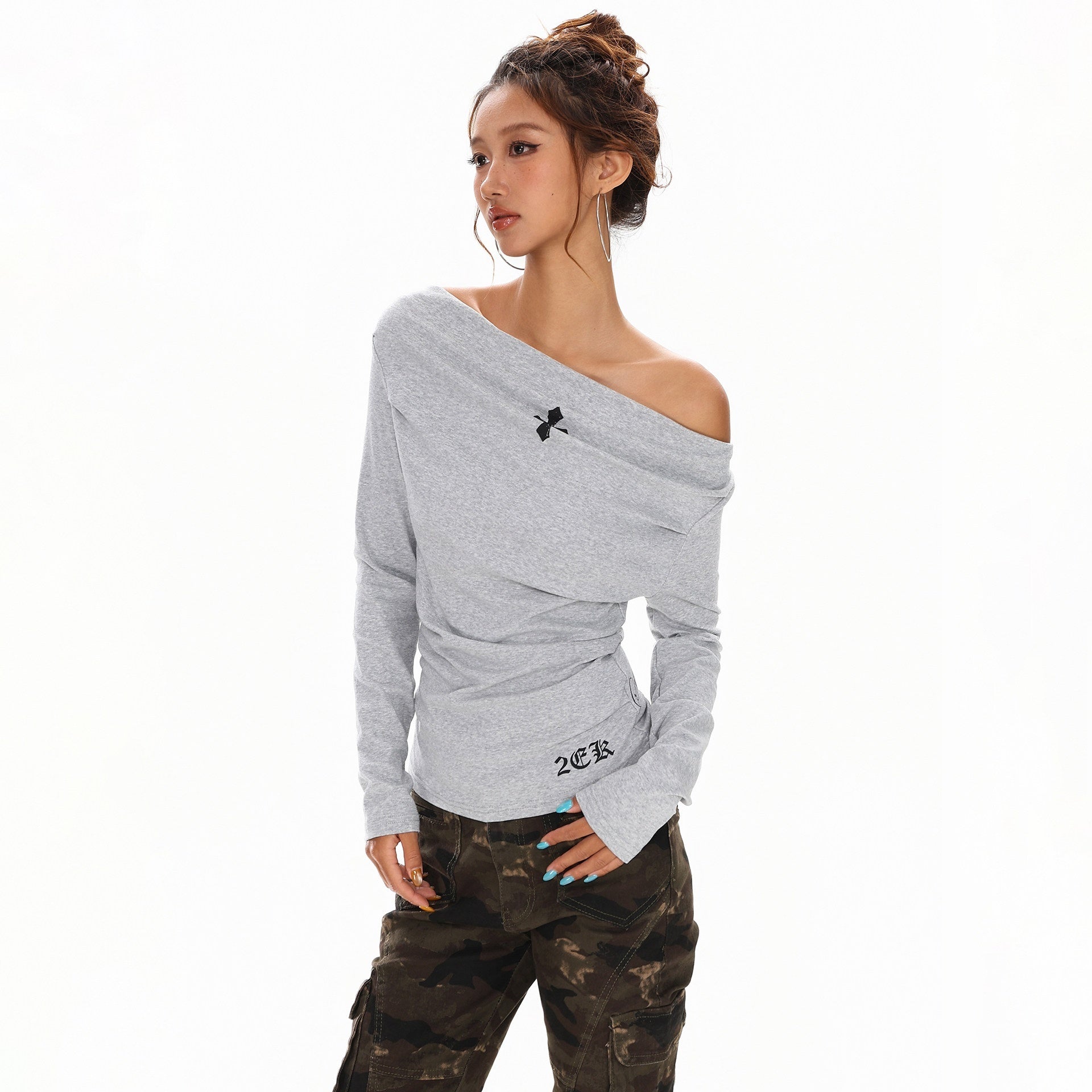 XPKAEAX Vintage Cross Print Pleated Off Shoulder Slim Fit Women's Long Sleeve T-shirts 971516858872
