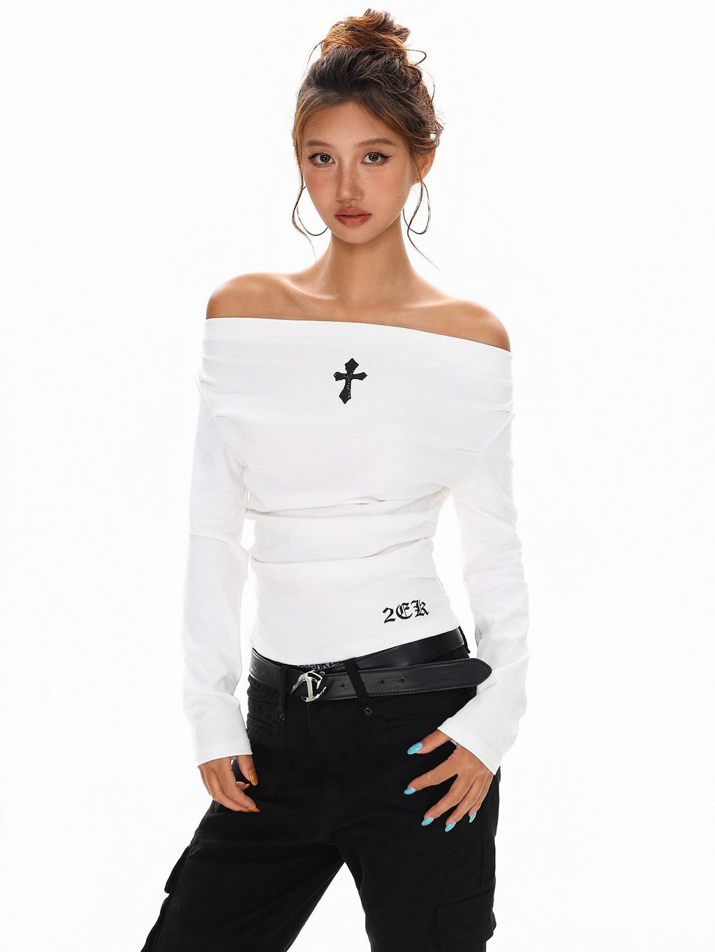 XPKAEAX Vintage Cross Print Pleated Off Shoulder Slim Fit Women's Long Sleeve T-shirts