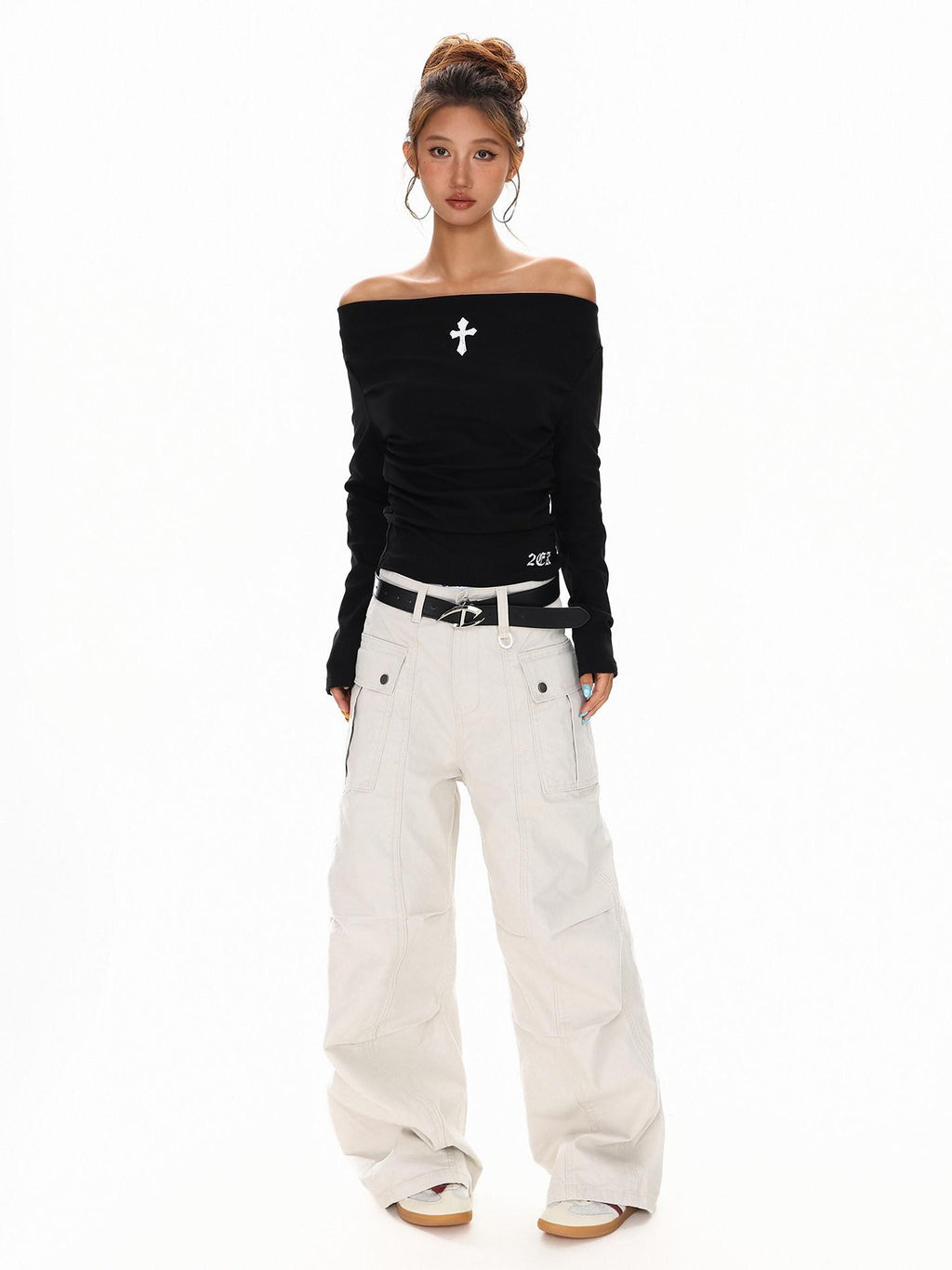 XPKAEAX Vintage Cross Print Pleated Off Shoulder Slim Fit Women's Long Sleeve T-shirts