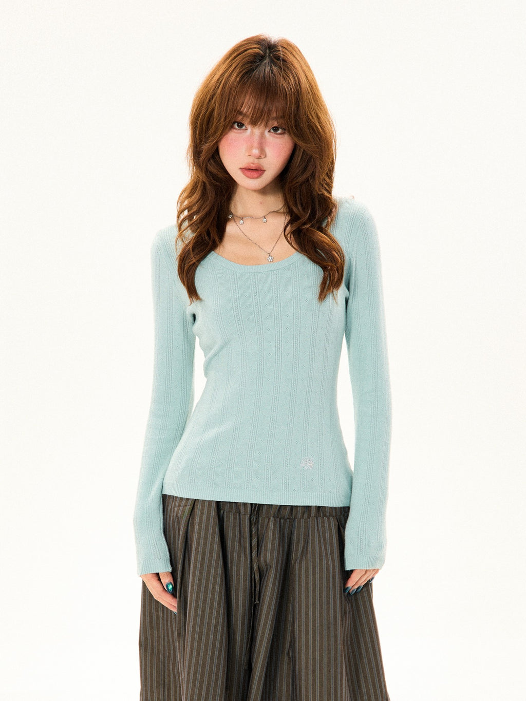 YOUNG_STAGE_Embroidered_Solid_Color_Knit_Slim_Fit_Women's_Long_Sleeve_T-shirts_1064900111831_MISSTT