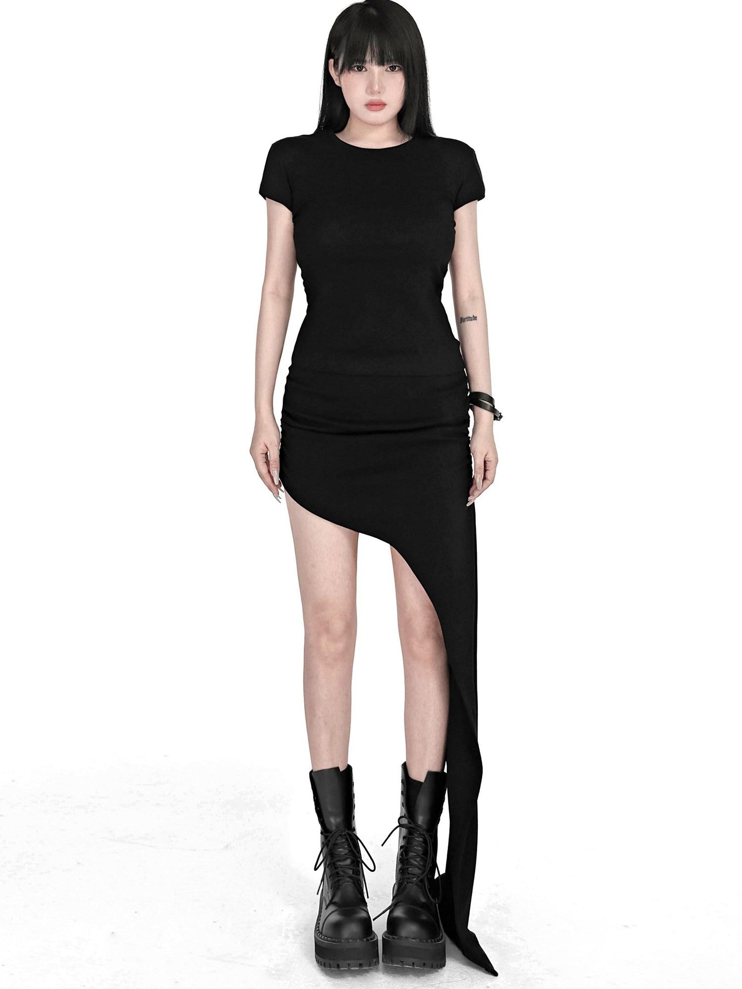 YUBABY Black Asymmetric Ruched Low Waist Women's Cotton Blend Midi Skirts