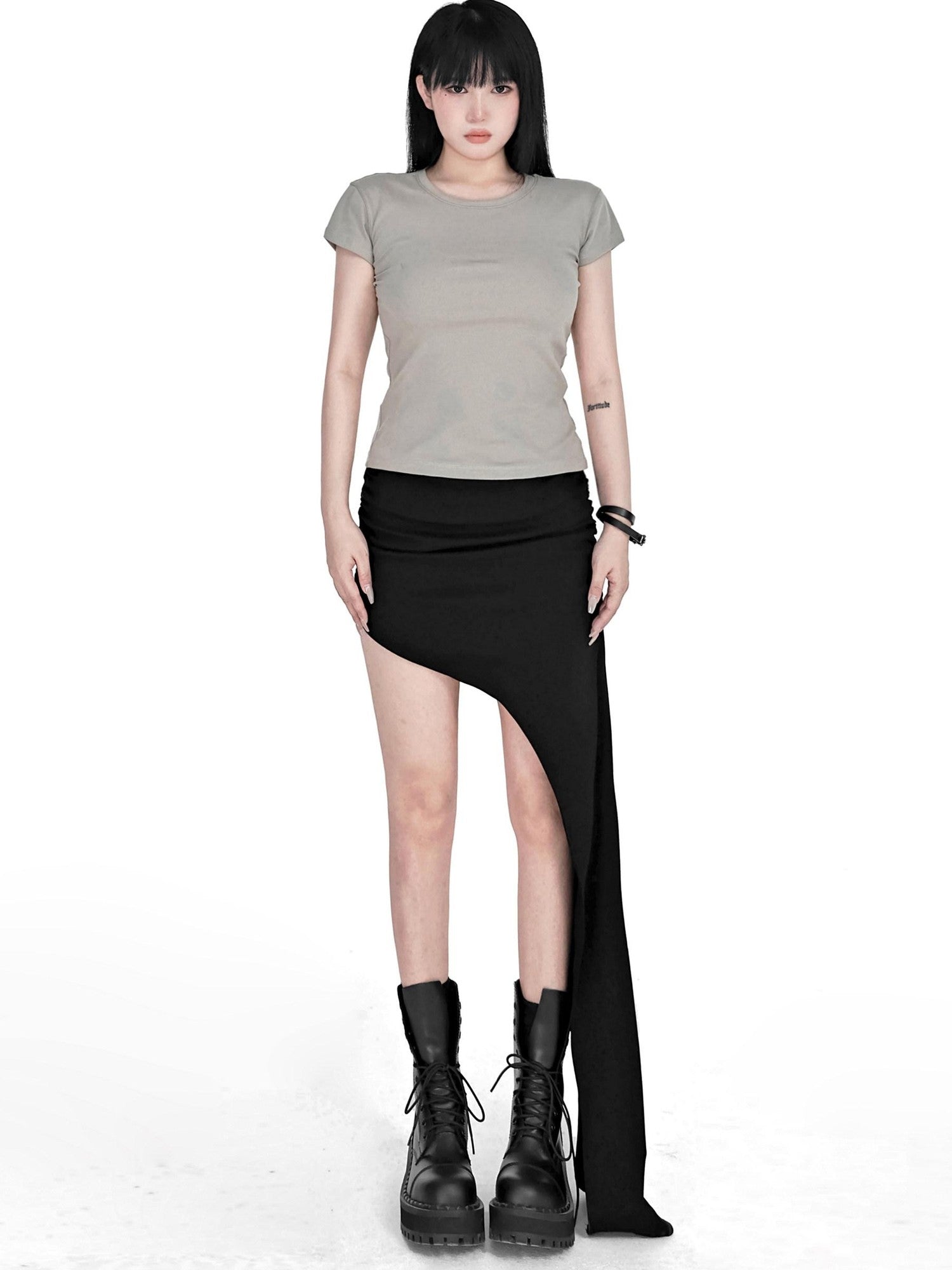 YUBABY Black Asymmetric Ruched Low Waist Women's Cotton Blend Midi Skirts