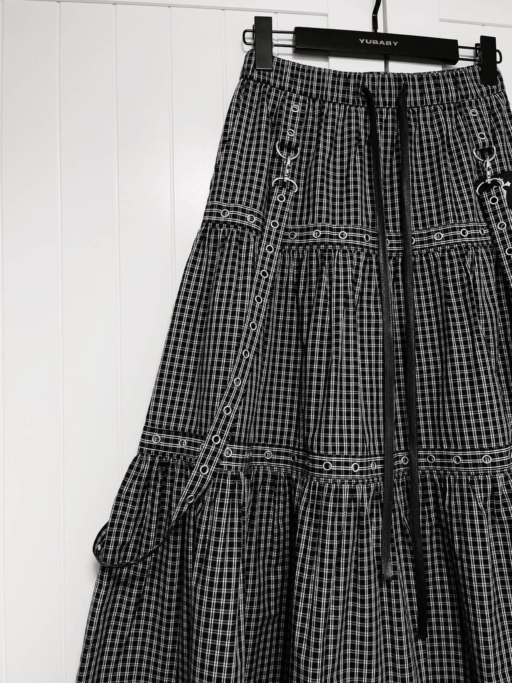 YUBABY Black Plaid Metal Ring Strap Layered High Waist Women's A Line Maxi Skirts