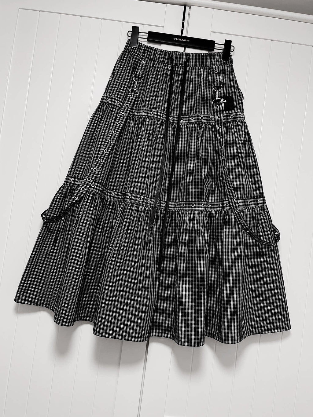 YUBABY Black Plaid Metal Ring Strap Layered High Waist Women's A Line Maxi Skirts