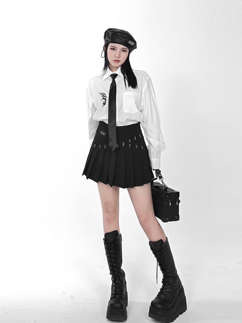 YUBABY Black Pleated Bead Embellished Patchwork Women's Cotton Brocade Skorts