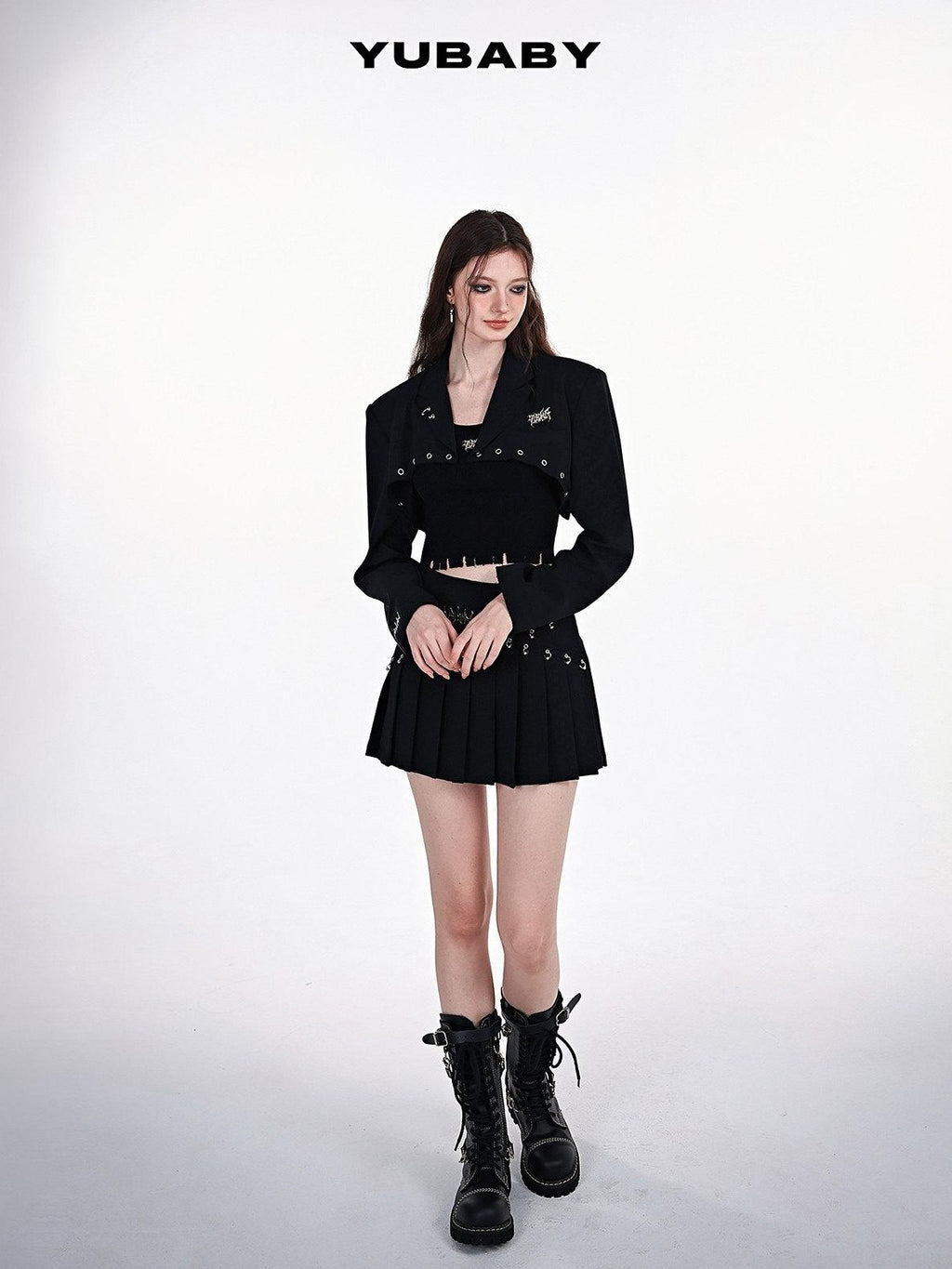 YUBABY Black Pleated Punk Mid Waist Strap O Ring Women's Polyester Mini Skirts