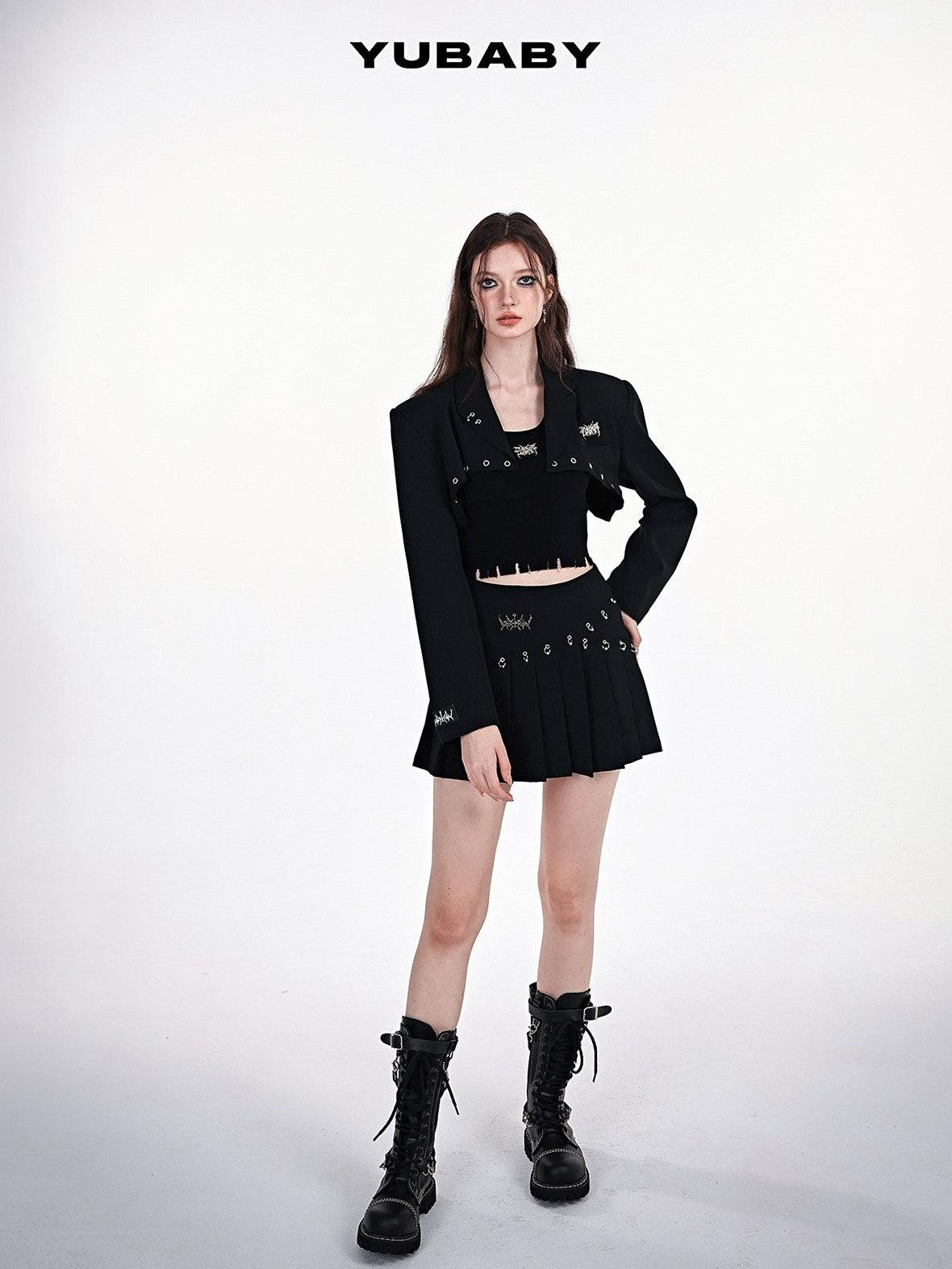 YUBABY Black Pleated Punk Mid Waist Strap O Ring Women's Polyester Mini Skirts