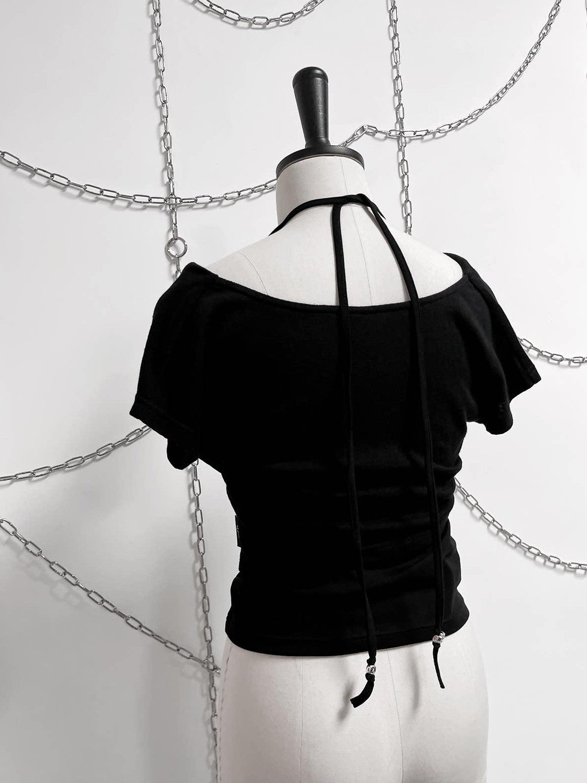 YUBABY Black Spliced Metal Skull Applique Gothic Halter Women's Neck Gaiters