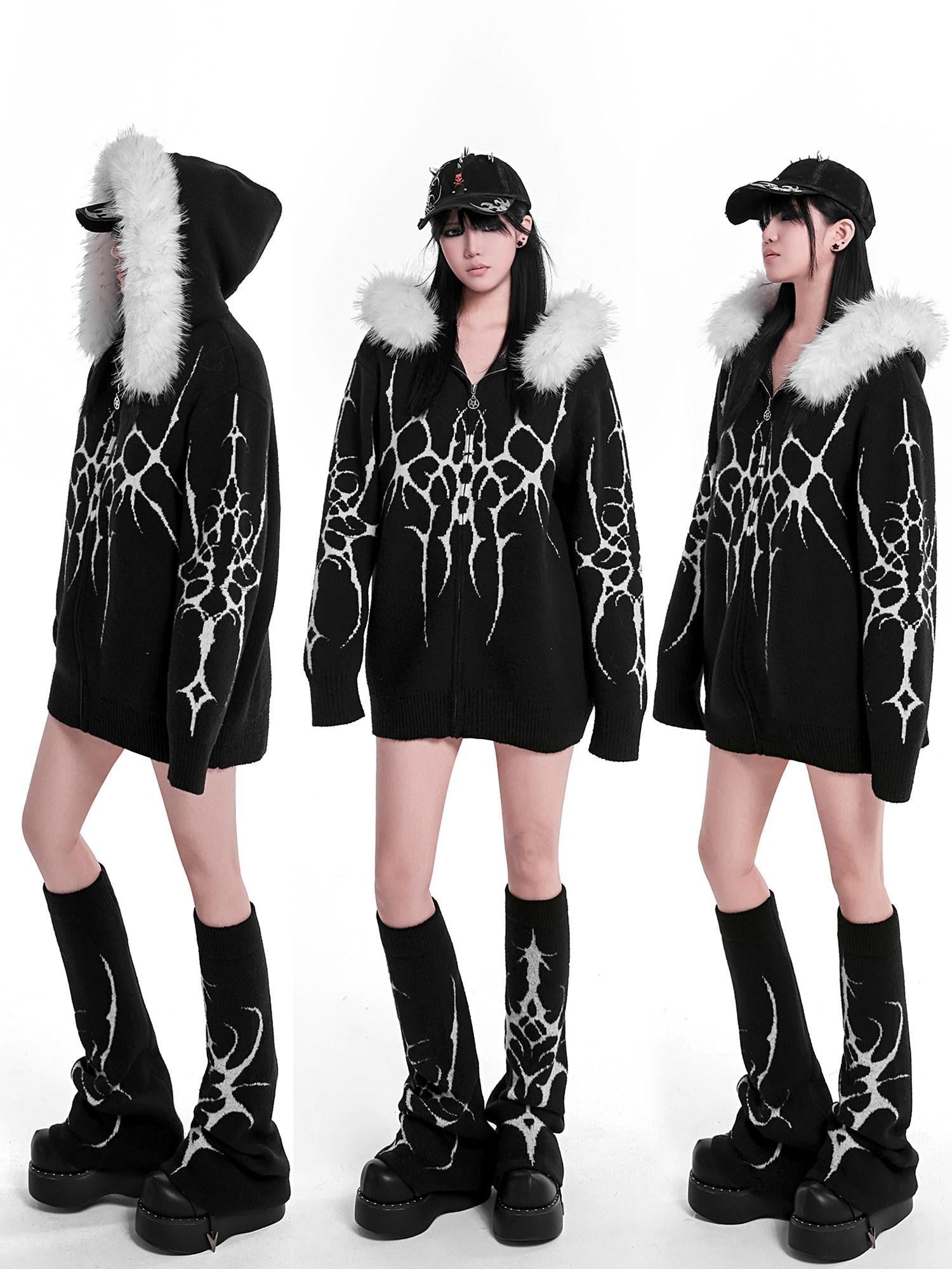 YUBABY Oversized Zippered Detachable Fur Collar Gothic Totem Women's Faux Alpaca Hoodies