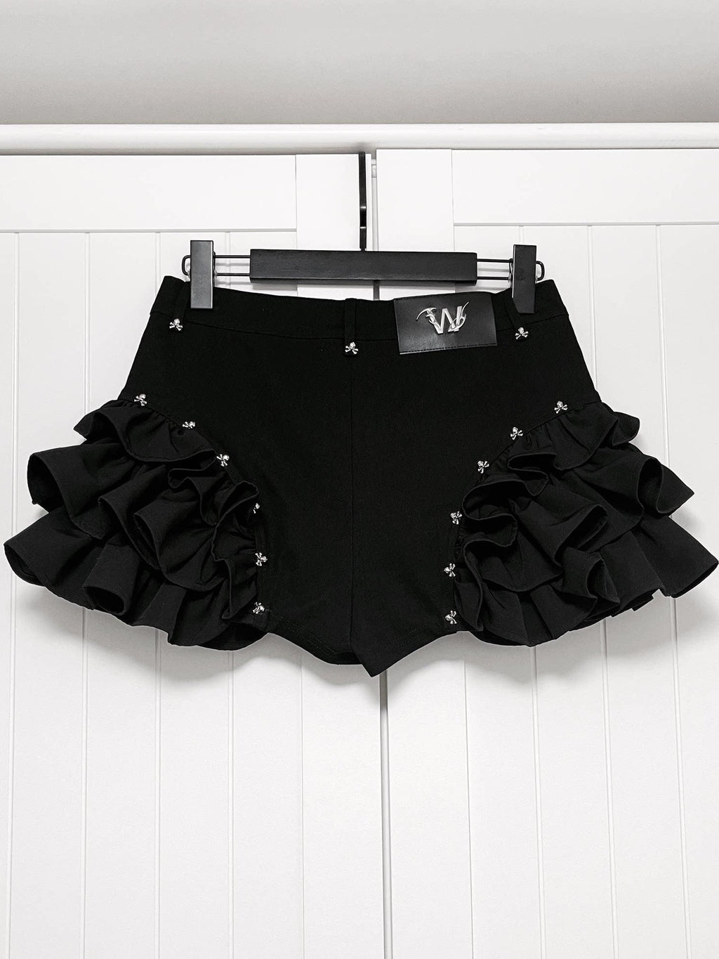 YUBABY Puffy Large Lace Wavy Layered Ruffle Gothic Mid Rise Women's Denim Skorts