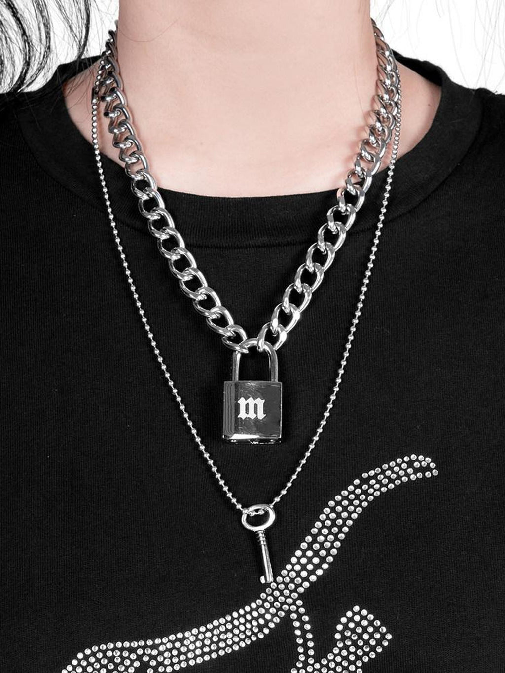YUBABY Silver Sanskrit Engraved Nanjing Lock Two Piece Women's Alloy Keychains