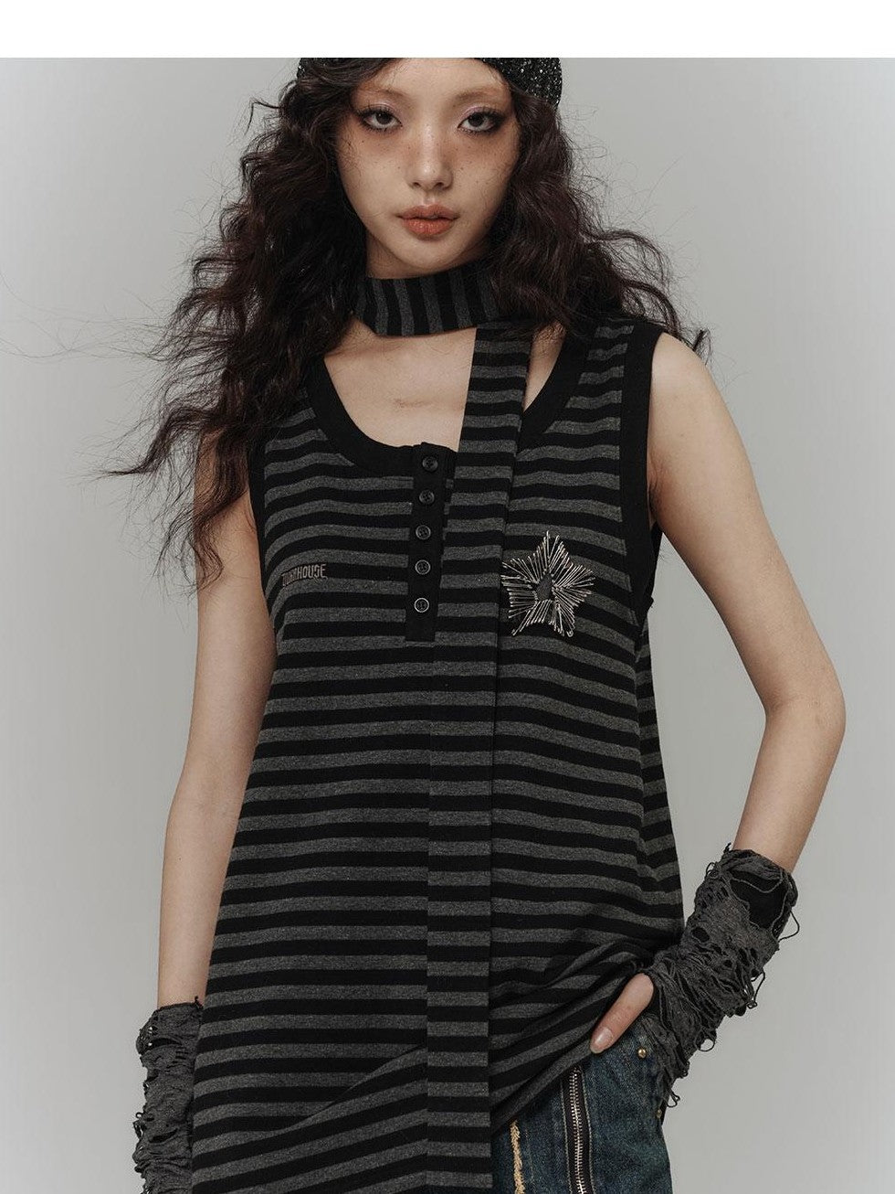YUKAHOUSE American Retro Star Striped Loose Polyester Women's Tank Tops