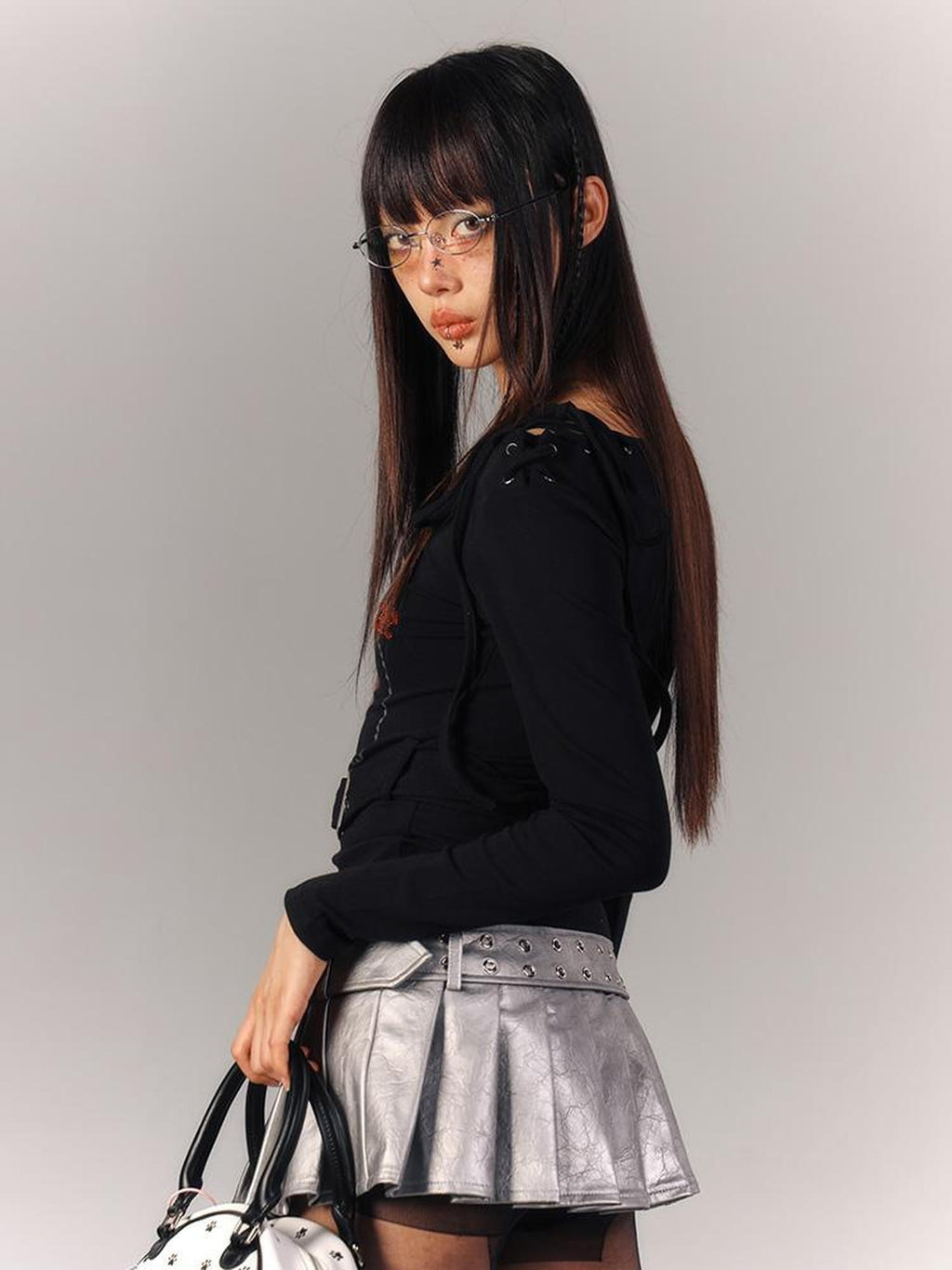 YUKAHOUSE Black Cutout Drawstring Waist Women's Slim Fit Long Sleeve T-shirts