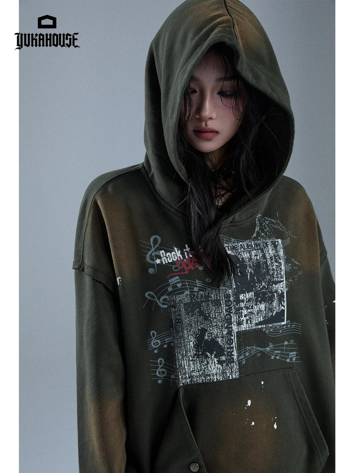 YUKAHOUSE Gradient Print Studded Loose Fit Women's Cotton Hoodies