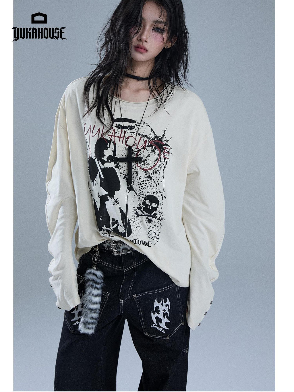 YUKAHOUSE Graffiti Skull Print Loose Fit 100% Cotton Women's Long Sleeve T-shirts