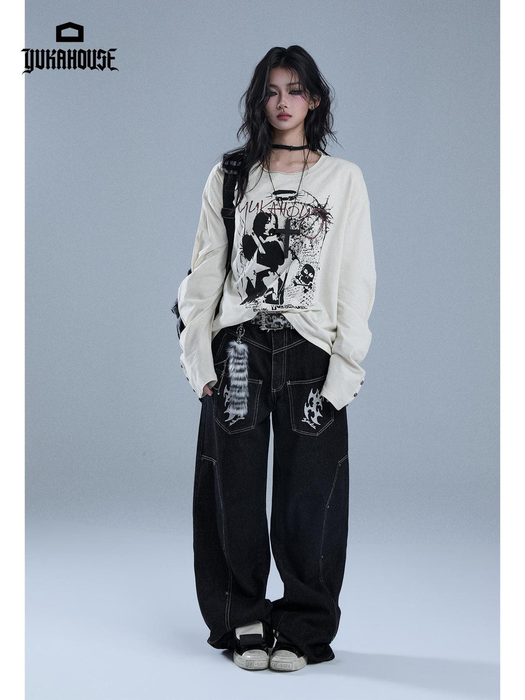 YUKAHOUSE Graffiti Skull Print Loose Fit 100% Cotton Women's Long Sleeve T-shirts