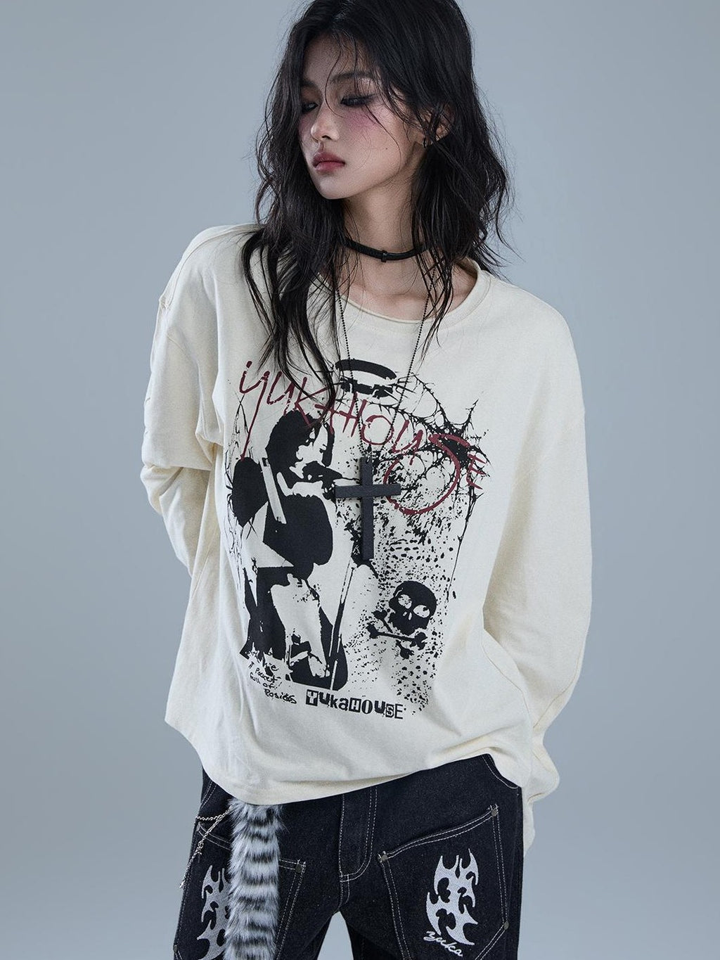 YUKAHOUSE Graffiti Skull Print Loose Fit 100% Cotton Women's Long Sleeve T-shirts