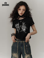 YUKAHOUSE Punk Black Wing Print Slim Fit Short Sleeve Round Neck Women's Cotton Crop Tops