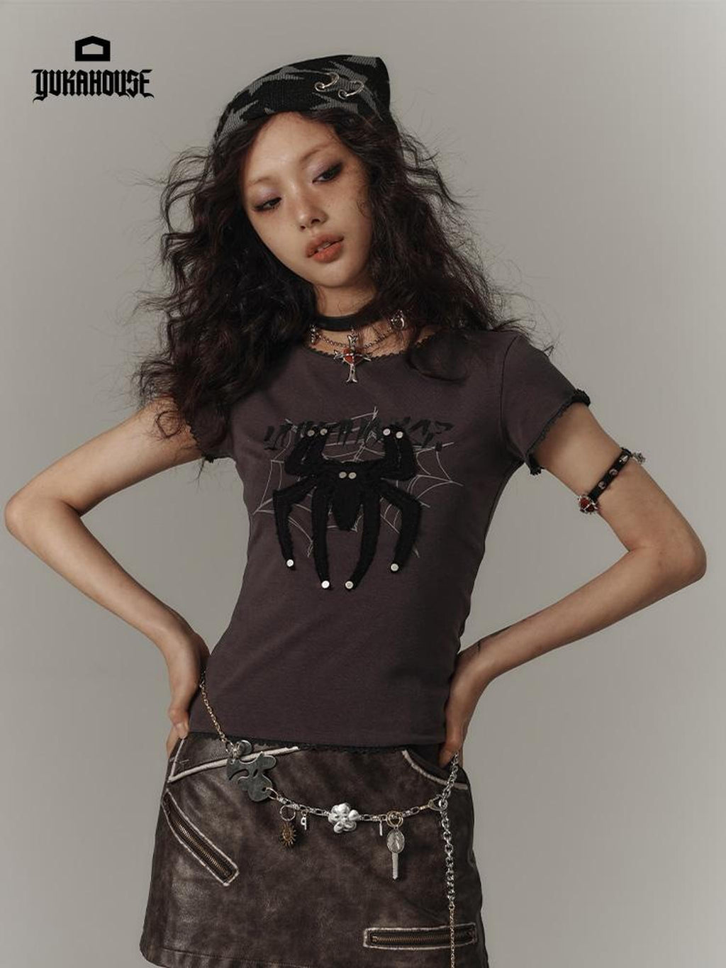 YUKAHOUSE Vintage Spider Print Slim Fit Cotton Women's Short Sleeve T-shirts