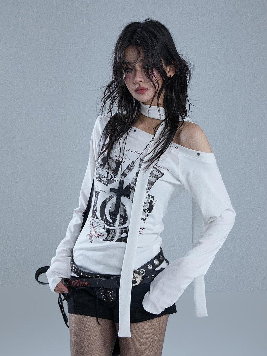 YUKAHOUSE White Asymmetric Neck Print Cotton Women's Slim Fit Long Sleeve T-shirts