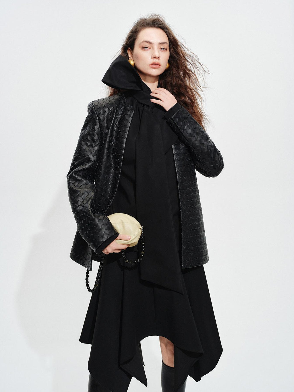 audreyyang Soft Lambskin Vintage Loose Fit Collarless Black Woven Women Leather Jackets