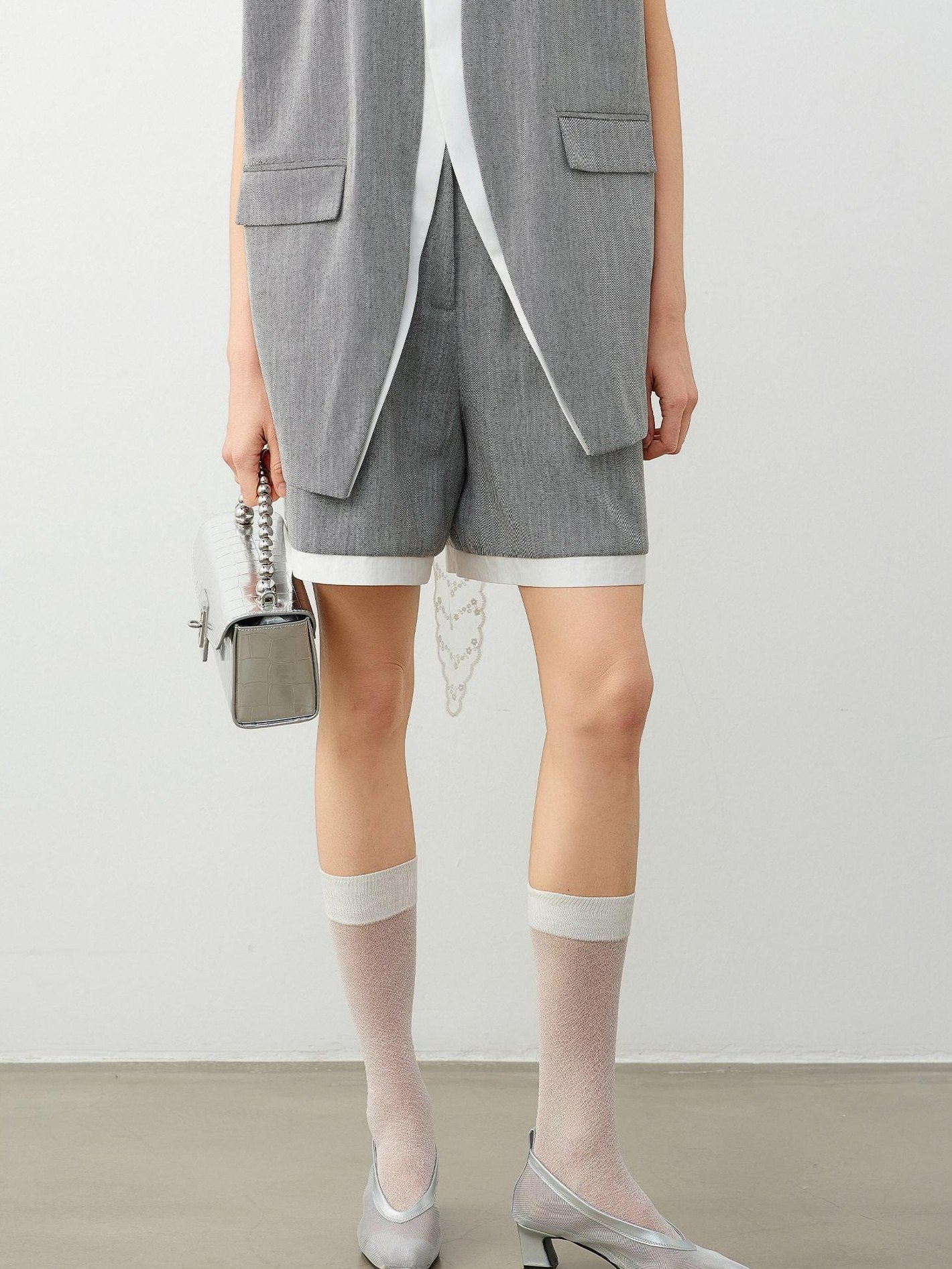 audreyyang Stretch Linen Blend Straight Natural Waist Office Mid-Length Shorts