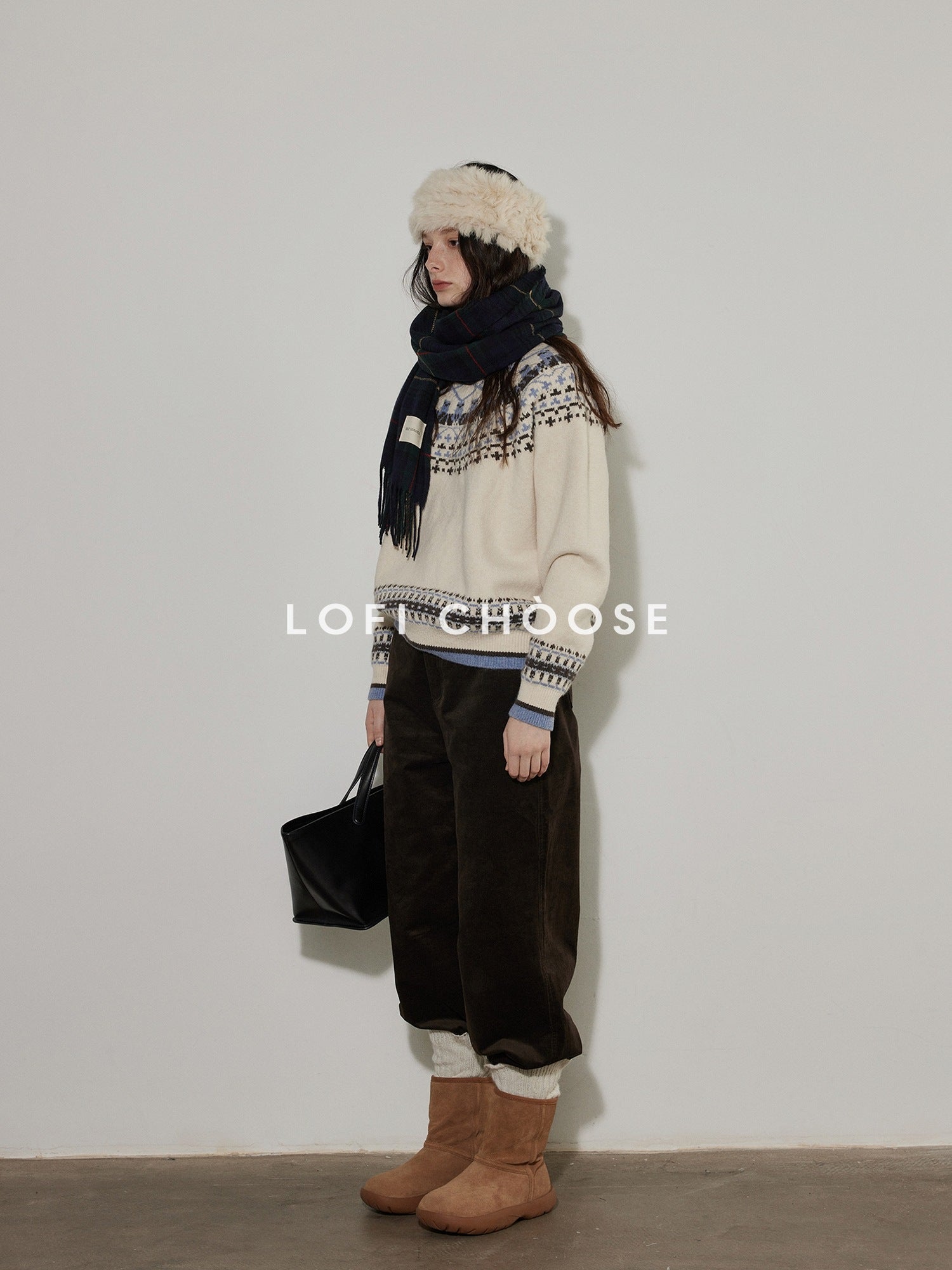 Lofi choose Cozy Heavyweight Office Relaxed Fit Long Sleeve Cream Pullover Sweaters