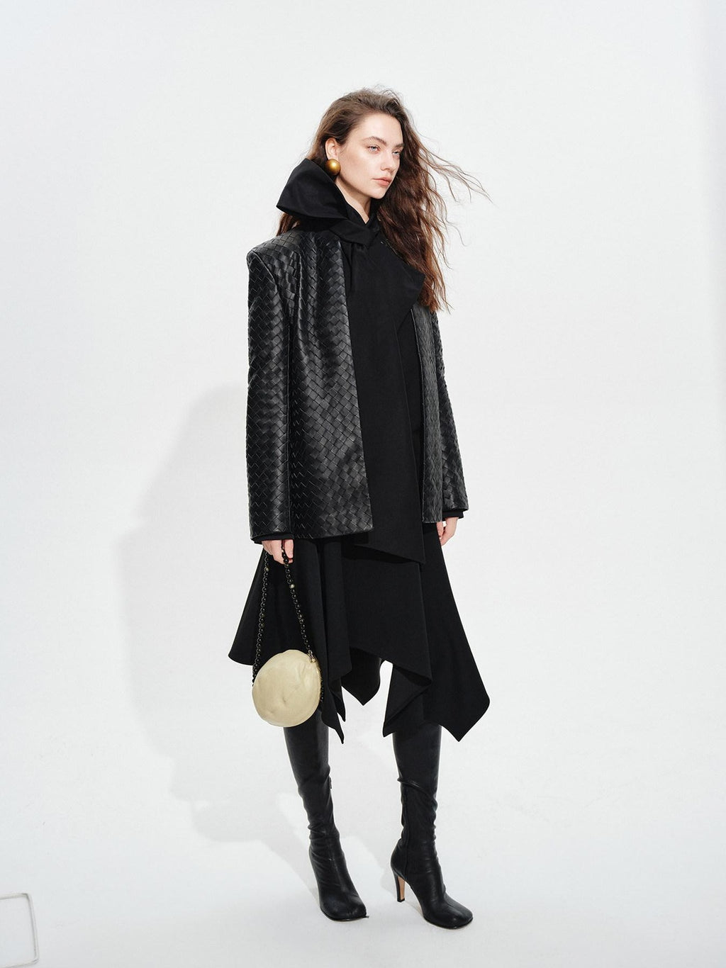 audreyyang Soft Lambskin Vintage Loose Fit Collarless Black Woven Women Leather Jackets